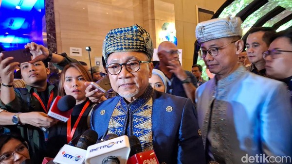 zulkifli-hasan-zulhas-resmi-ditetapkan-sebagai-ketua-umum-pan-periode-2024-2029-dalam-kongres-ke-vi-pan-brigitta-beliadetikcom_169