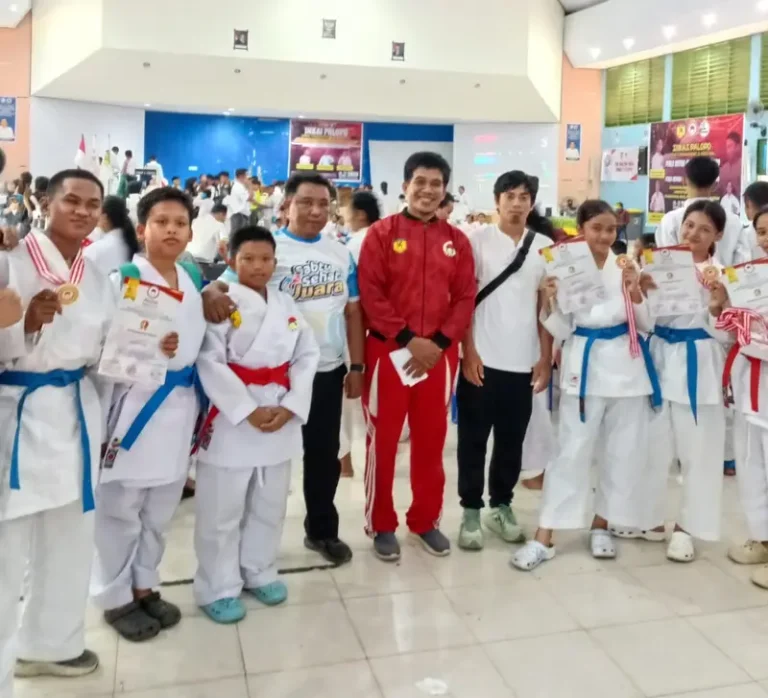 INKAI Luwu Timur Bawa Pulang 8 Emas dan 2 Perak dari Kejuaraan Karate