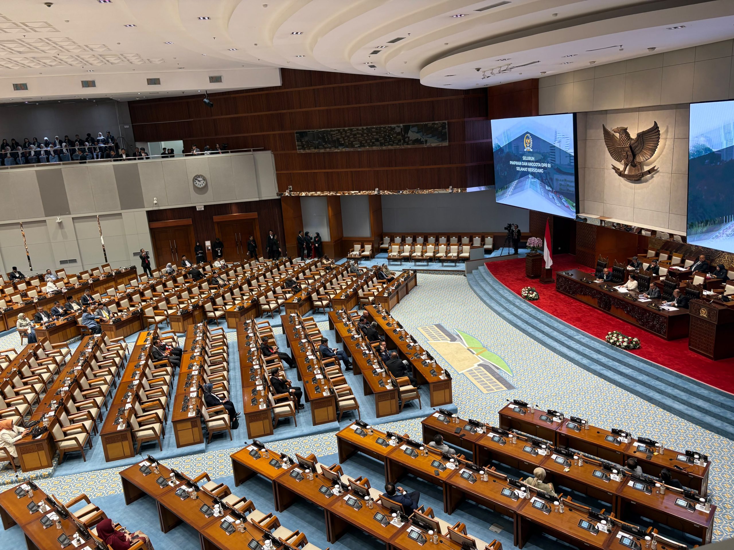 DPR Sahkan APBN 2027, Defisit 2,4 Persen dan Belanja Rp 4.106 Triliun