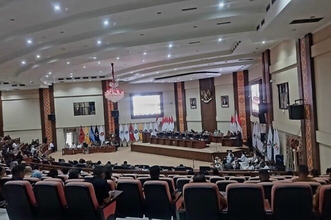 DPRD Sulut Bahas Ranperda Perubahan APBD 2026, Gubernur Paparkan Tiga Pilar Prioritas