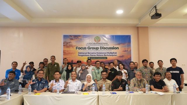 Peserta FGD deklarasi kolaborasi multipihak pengelolaan Danau Matano berkelanjutan di Sorowako