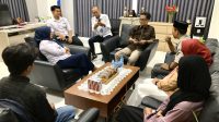 kpid-sulteng-dan-rri-palu-jalin-kerja-sama-edukasi-penyiaran KPID Sulteng dan RRI Palu Jalin Kerja Sama Edukasi Penyiaran hingga Radio
