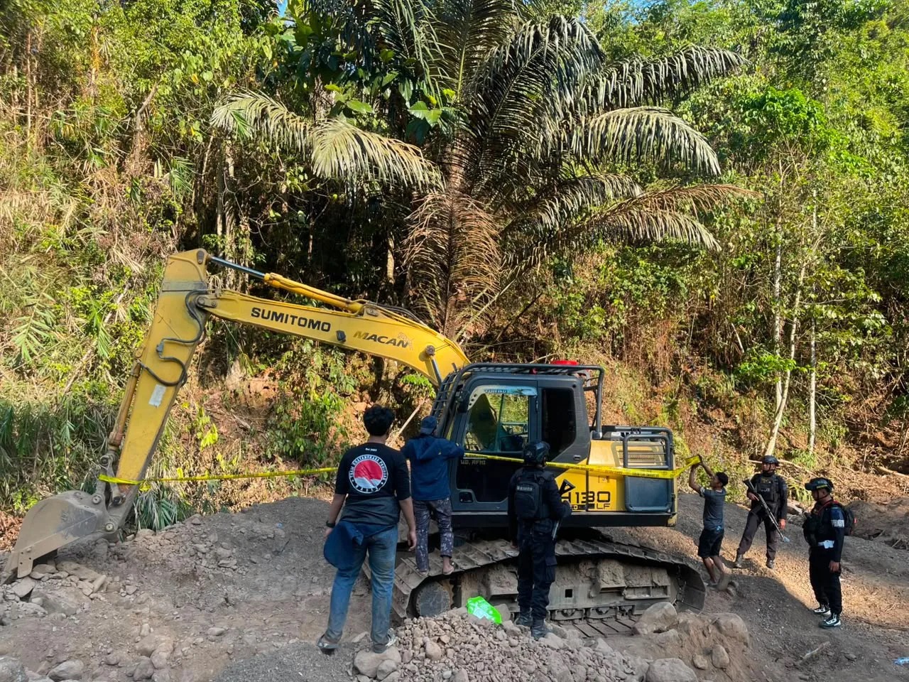 peti-sungai-bua-luwu Penertiban tambang emas ilegal di Sungai Bua, Kecamatan Bua, Kabupaten Luwu