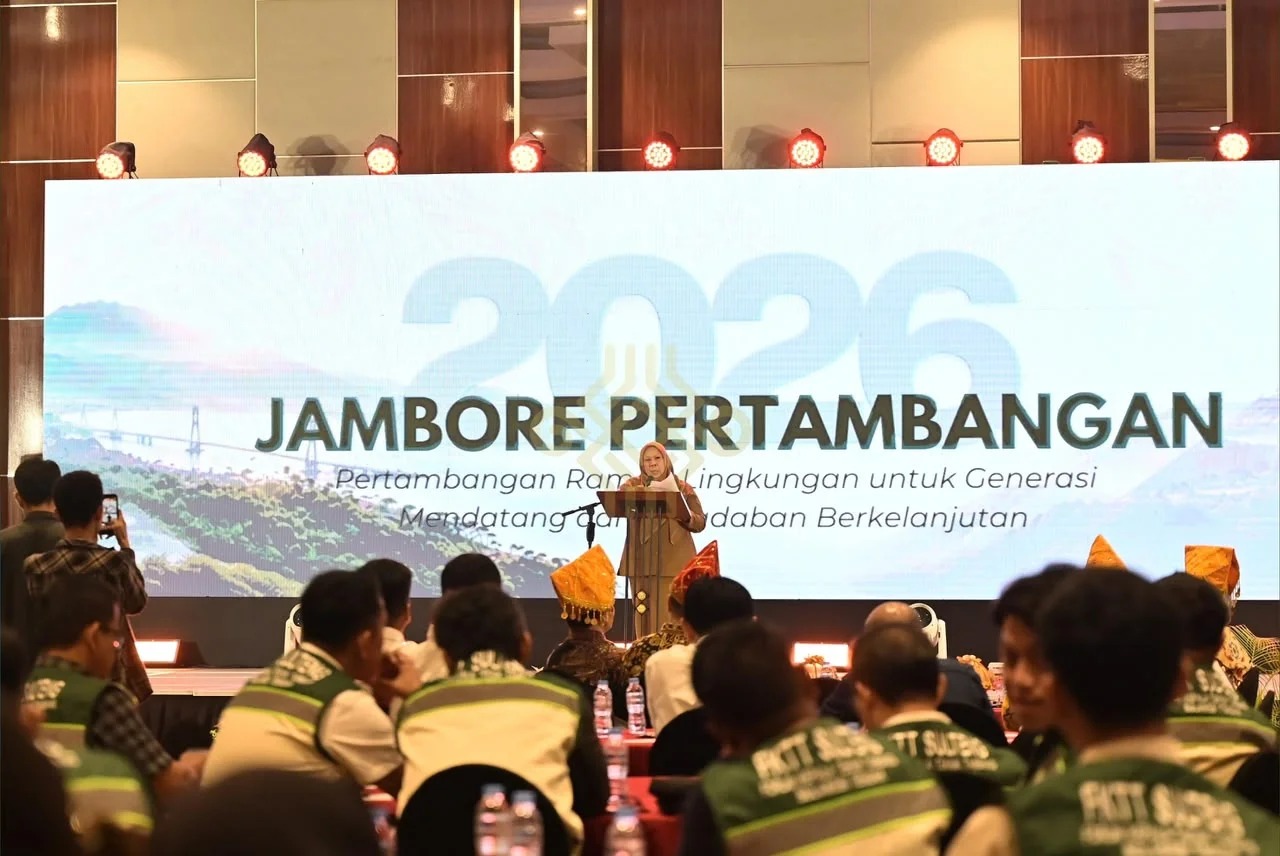 reny-lamadjido-minta-tambang-di-sulteng-berdampak-nyata-bagi Reny Lamadjido Minta Tambang di Sulteng Berdampak Nyata bagi Warga