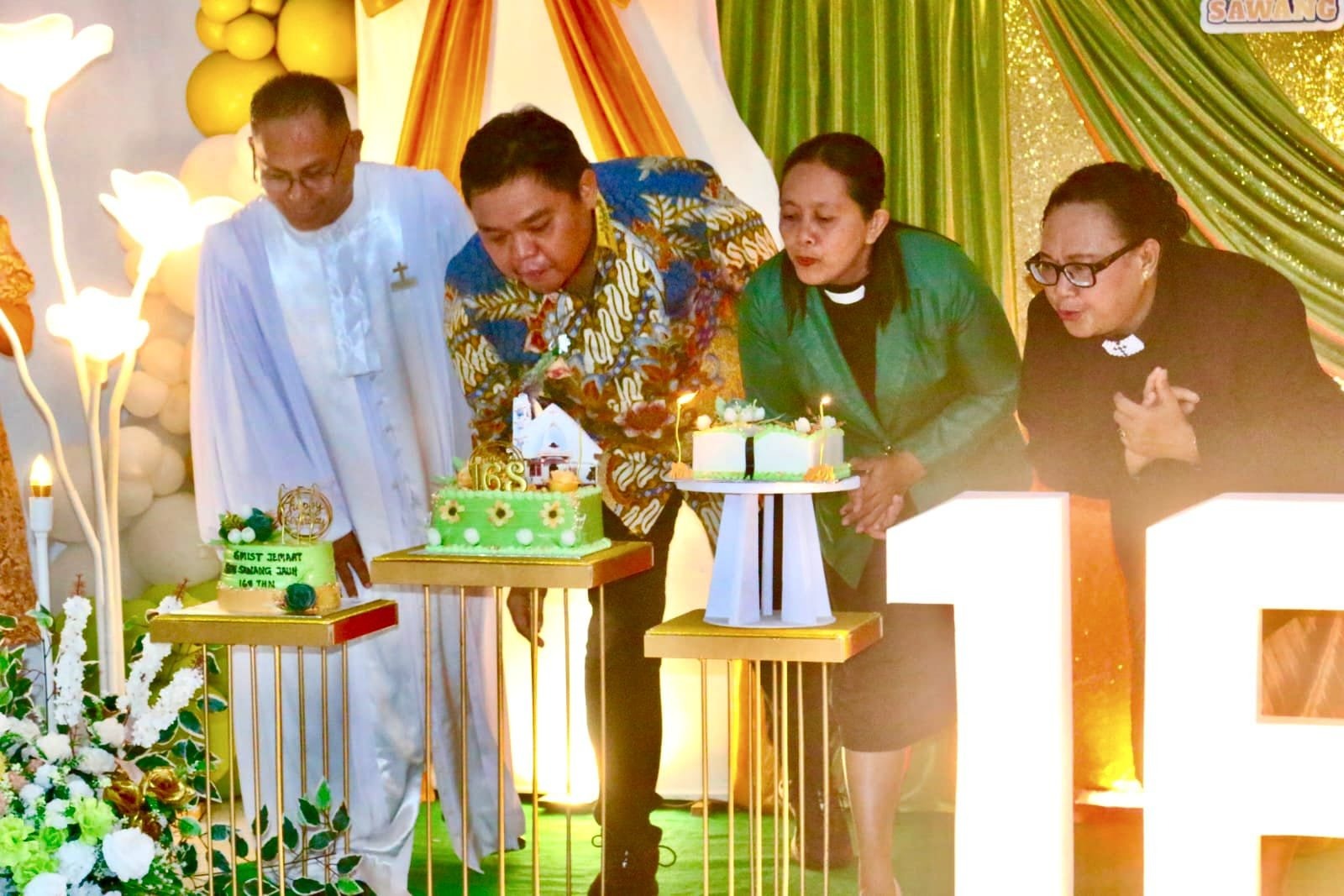 wabup-bulahari-hadiri-hut-ke-168-gmist-sion-sawang-jauh-seru Wabup Bulahari Hadiri HUT ke-168 GMIST Sion Sawang Jauh, Serukan Kolaborasi Bangun Sangihe