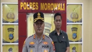 Kapolres Morowali AKBP Reza Khomeini dalam keterangan pers soal bentrokan PT Askon Matarape