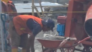 Bupati Luwu Timur Tegur Pelaksana Proyek Rp1,7 Miliar di Tomoni