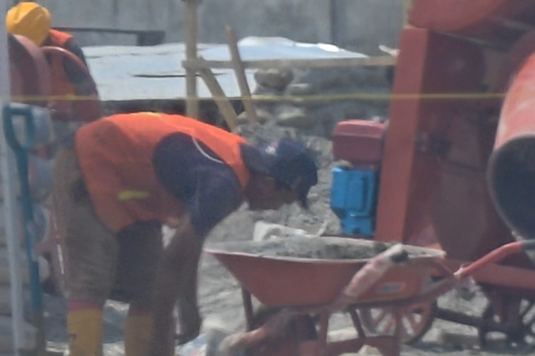 Bupati Luwu Timur Tegur Pelaksana Proyek Rp1,7 Miliar di Tomoni