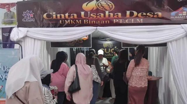 Stan UMKM binaan PT CLM di Expo K-UMKM Sorowako