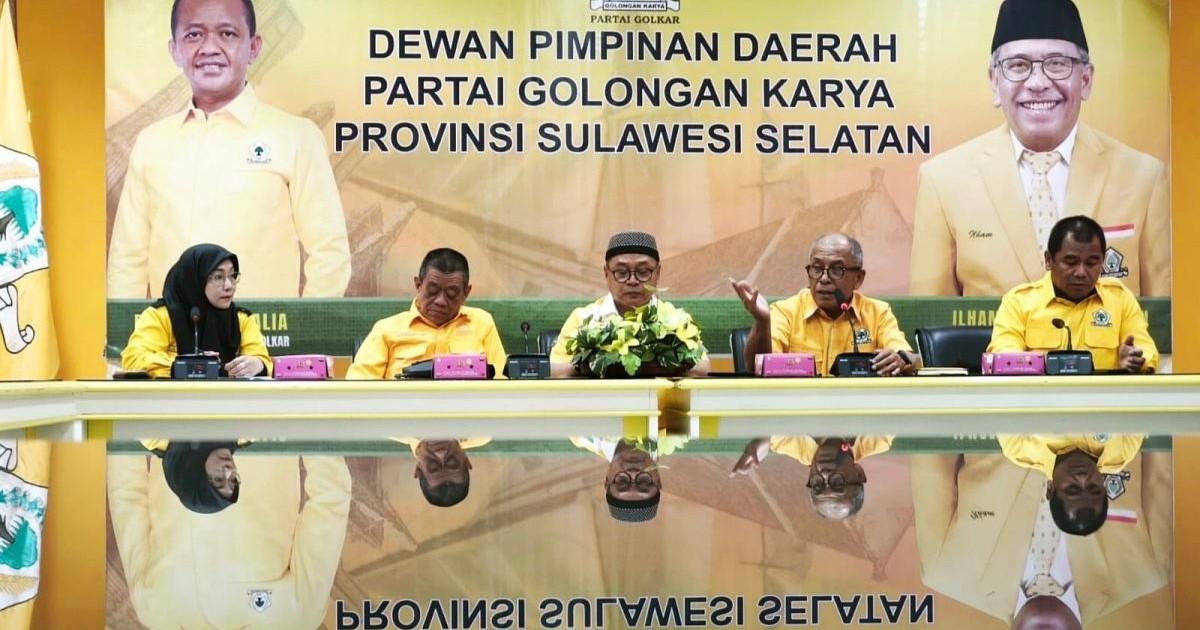 Konferensi pers DPD I Golkar Sulsel Konferensi pers pengurus DPD I Golkar Sulawesi Selatan