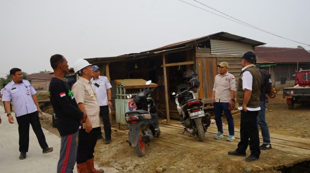 Jembatan Loppe di Mahalona Masih Kayu dan Lapuk, Luwu Timur Upayakan Anggaran 2027