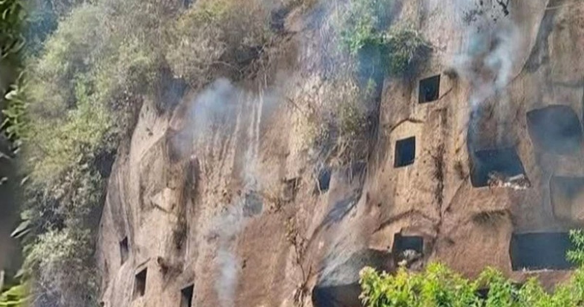 Liang Pongtimban Toraja Utara terbakar Liang Pongtimban Baruppu Toraja Utara terbakar