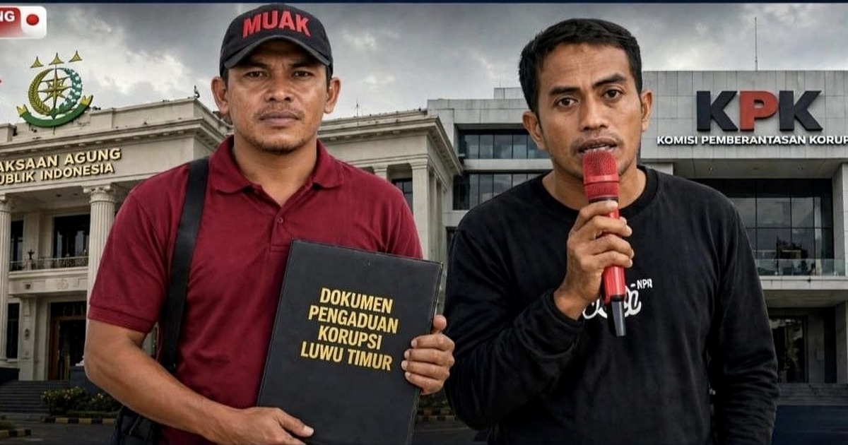 Ilustrasi pengaduan MUAK ke Kejaksaan Agung dan KPK Ilustrasi dua orang membawa dokumen pengaduan dugaan korupsi Luwu Timur di depan gedung Kejaksaan Agung dan KPK