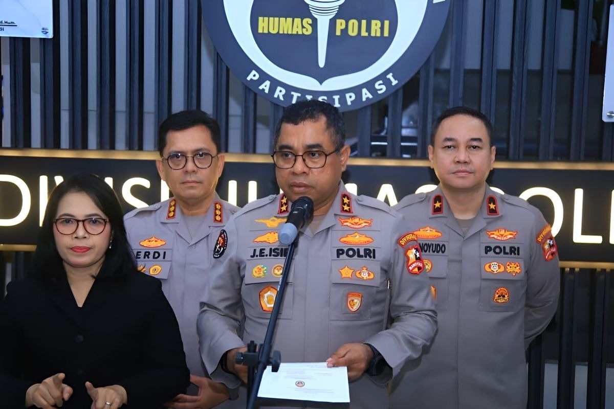 Polri Rotasi 199 Personel, Kakorlantas dan Tiga Kapolda Diganti