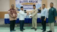 Rektor Unismuh Palu Prof. Dr. H. Rajindra membuka Baitul Arqam Purna Studi