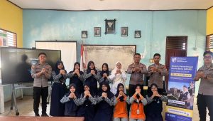 Sosialisasi SPMB SMA Kemala Taruna Bhayangkara di SMP Negeri 2 Malili