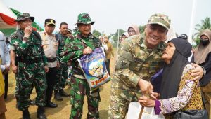 TMMD ke-130 Dibuka di Parumpanai, Bupati Irwan: Pembangunan Harus Sampai ke Desa